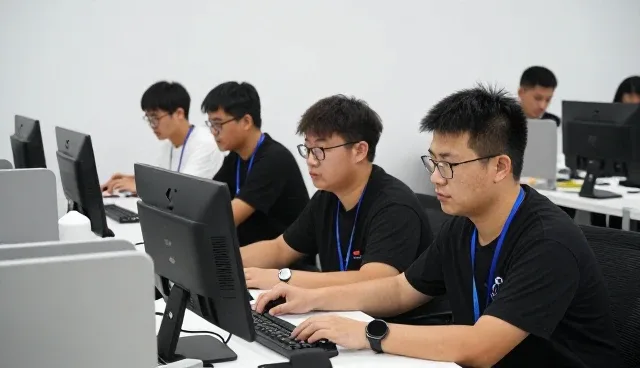 媒介投放在新媒体运营包资讯中的实际应用分析